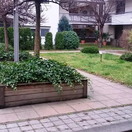Izabella Apartman *